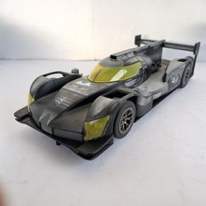 Scalextric C4140 Batman Slot Car    (batmobile street supercar classic tv )