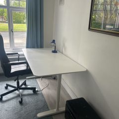 office desk and chair