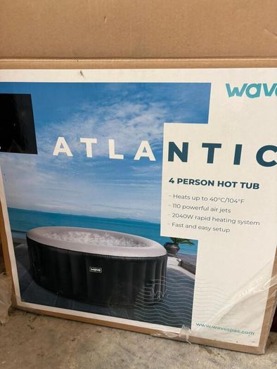 Wave Atlantic Four Person Hot Tub Brand New (Unused)
