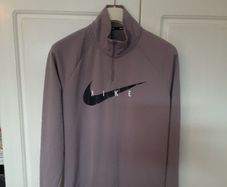 Womens Nike Dri-Fit matching set