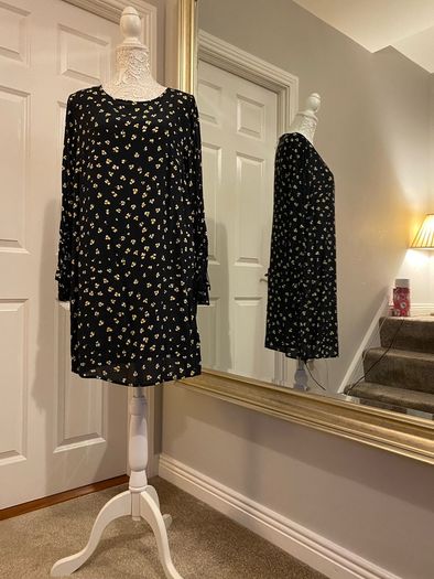 Dresses navy and lemon flower. Both new one with tags