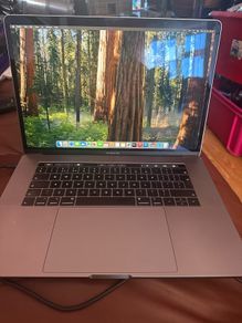 MacBook Pro A1990 (2018)