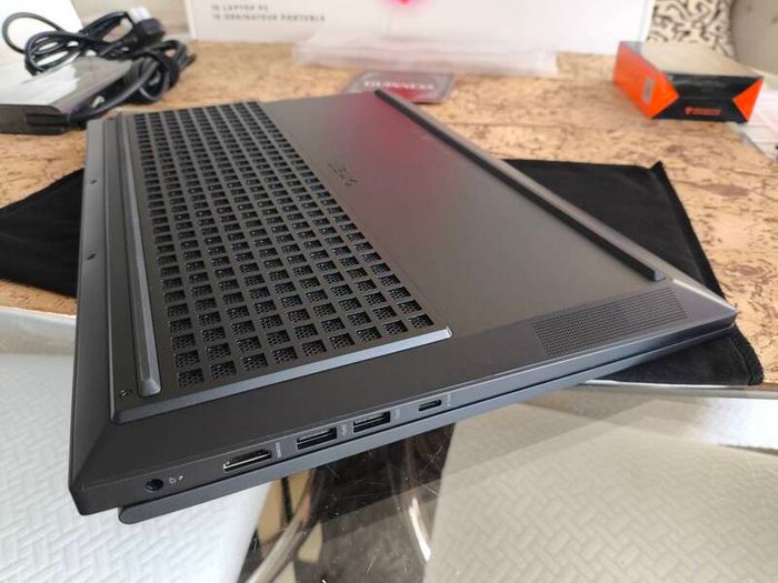 Brand New Gaming Laptop Hp Omen Intel i5 13420H 8/12 RTX4050 6GB 120W GDDR7 16GB DDR5 5600mhz 512GB NVMe PCIE 4.0 16.1" 1080p 144hz Ips 250nits Win11 RGB