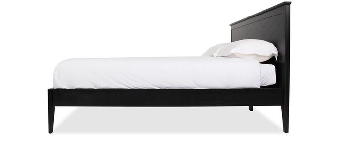 kingsize bed