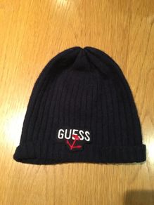 Guess boys hat size M