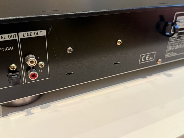 Sony CDP-315 Compact Disc Player Hi-Fi Separate