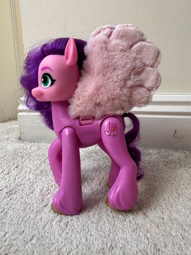 My Little Pony A New Generation Movie Singing Star Princess Petals approx. 7" Used Please see photos