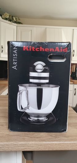 kitchenAid Artisan  mixer