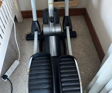 Cross Trainer