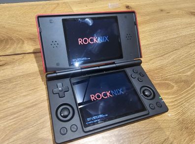 Anbernic RG DS Rocknix