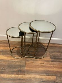 Nest of 3 mirror tables