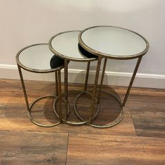 Nest of 3 mirror tables