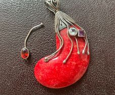 Sterling Silver 925 Red Wood & Gemstone Crescent Pendant - Broken Piece Included