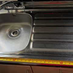 Kitchen sink