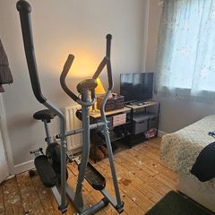Cross trainer