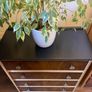 chest of drawers Image 2