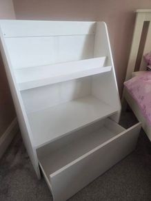 Book Display with Storage