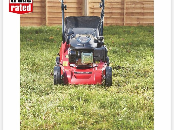 lawnmower mountfield st 120