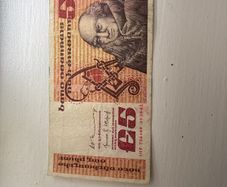 5 pound notes 1981