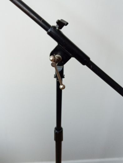 Microphone stand,