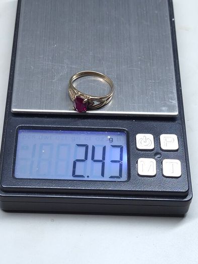 Vintage 14ct Gold Red Stone Ring Size 55 Dublin Hallmarked