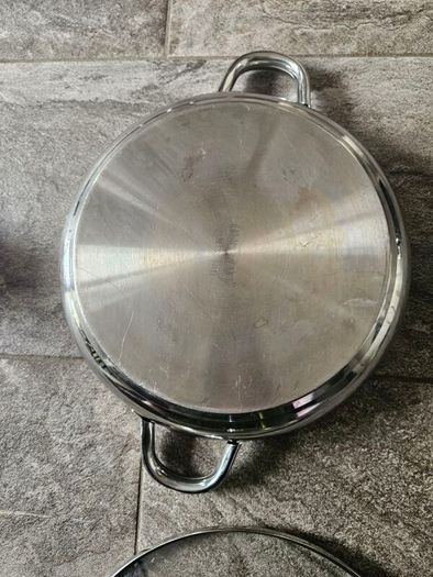 Stainless Steel Casserole pot and lid