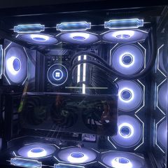 Black gaming PC