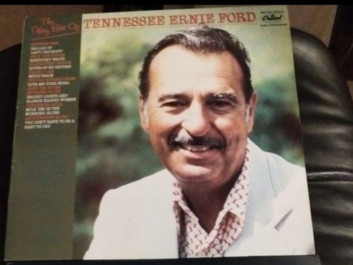Country vinyl clearance @ 5e