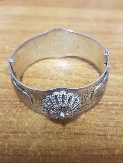 Silver bracelet