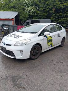 Breaking Toyota Prius 2012 hybrid