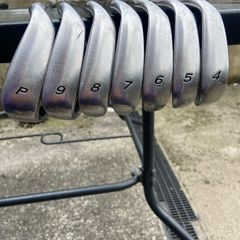 TaylorMade r7 Irons