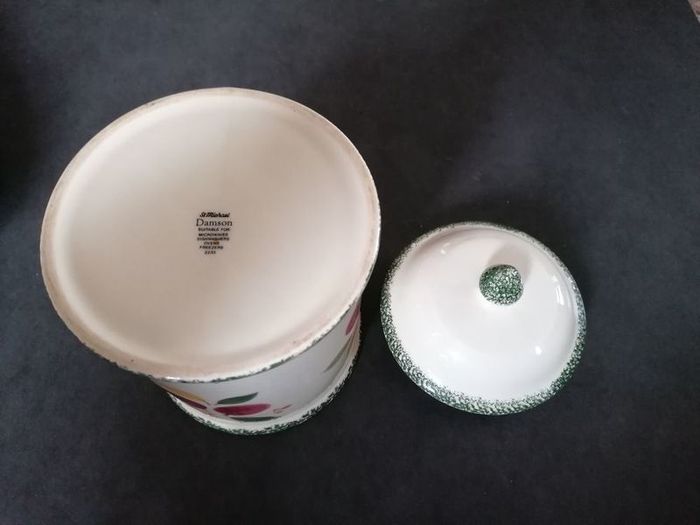 Jar with Lid