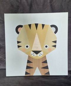 Tiger Picture Hanging