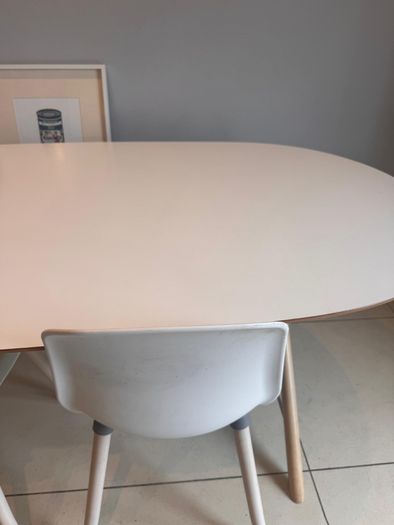 IKEA Dining Table and 2 free Chairs