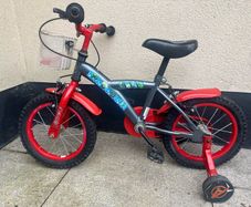 Kids Avengers Bike with Stabilisers