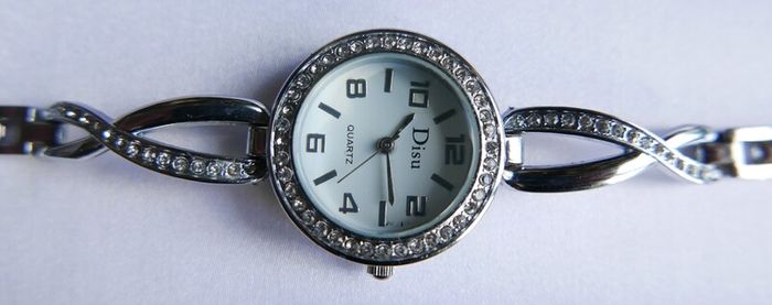 Women's Watch Disu Women's Watch Bracelet Girl Watch Watch (fresh battery)