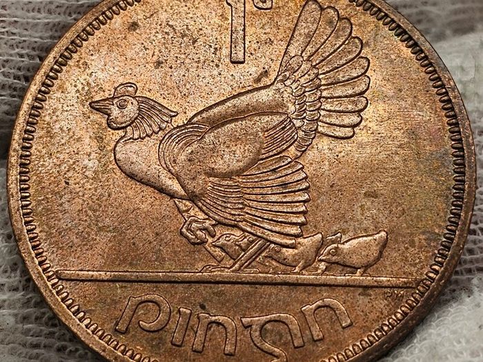 Ireland 1968 1d Penny Beautiful Uncirculated with Amazing Rainbow Toning
