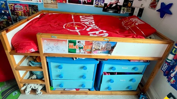 childs bed