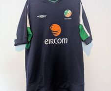 Republic of Ireland 2002/03 Umbro Training Shirt (XL)