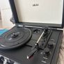 Broken record player Image 3