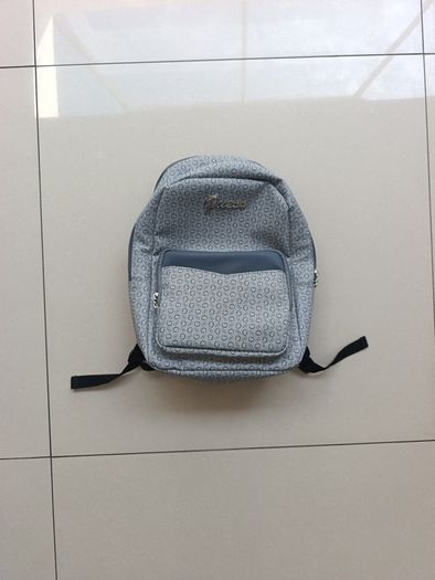 Carry on case with travel bag