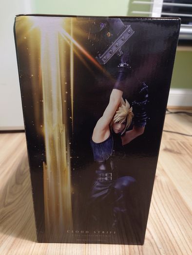 Final Fantasy Rebirth Cloud Strife Figure