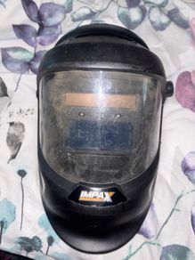 Welding helmet impax auto tint