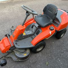Husqvarna R214T AWD 30th Anniversary Edition