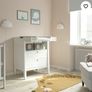 changing table Image 5