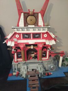 Lego (adjacent) Temple