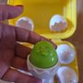 cracking eggs Image 4