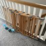 Baby Dan wooden baby gate (3) Image 4