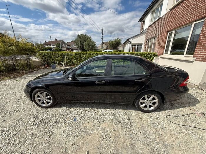 Mercedes-Benz C-Class 2007