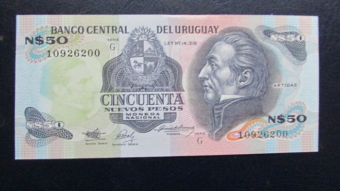 Uruguay 1989.50 Pesos banknote in very fine condition.